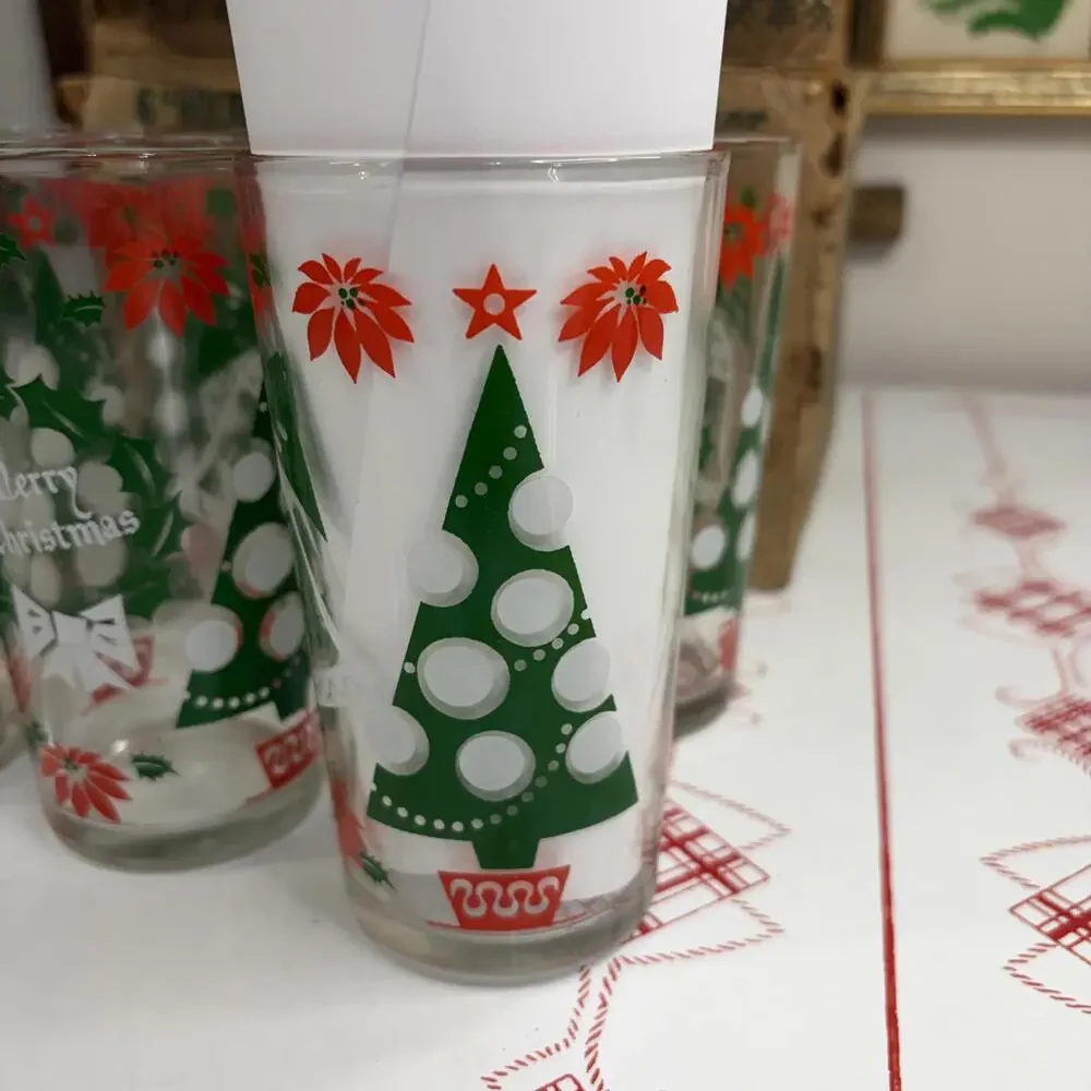 6 vintage holiday tumblers with original box